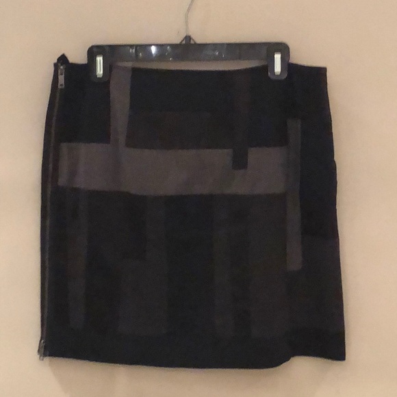 DKNY Patchwork Miniskirt - Picture 4 of 5